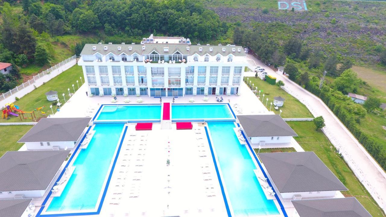 White Palace Hotel ヤロヴァ エクステリア 写真
